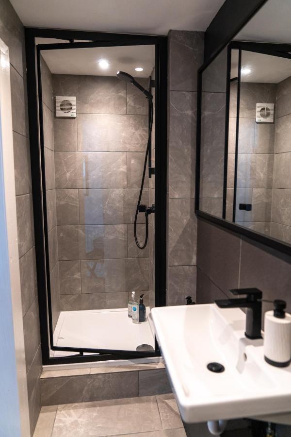 Bower Apartment ハロゲート エクステリア 写真